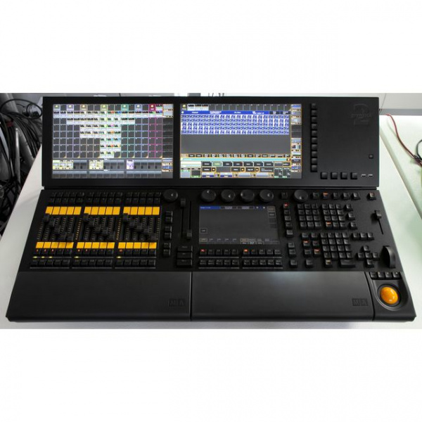 Пульт управления светом GRANDMA2 LIGHT